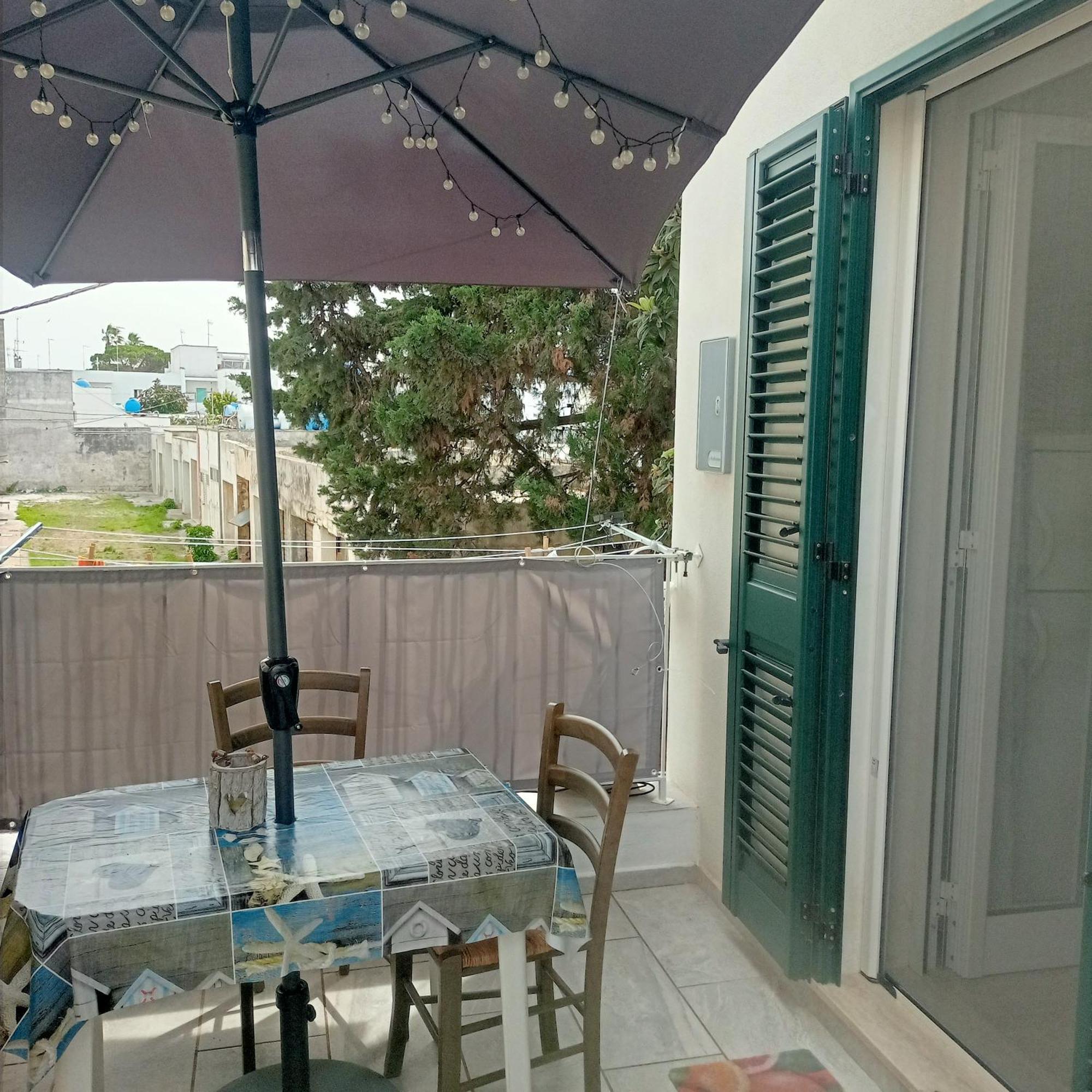 Petite Maison 46 توري ديل أورسو المظهر الخارجي الصورة